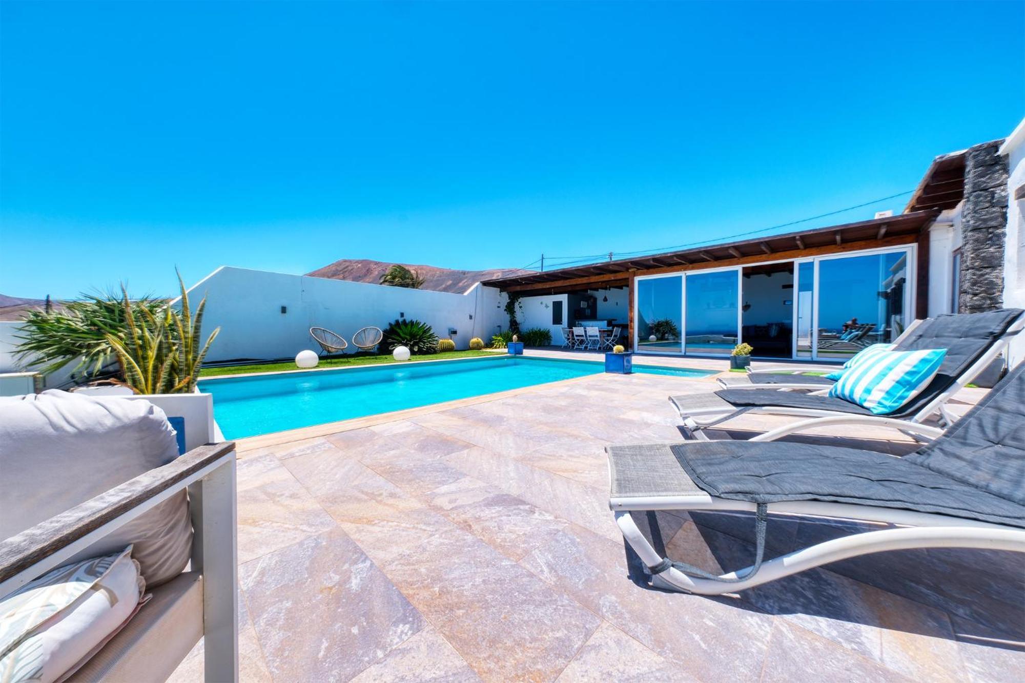 Villa Macher Piscina Y Bar Piscina Tías Eksteriør bilde